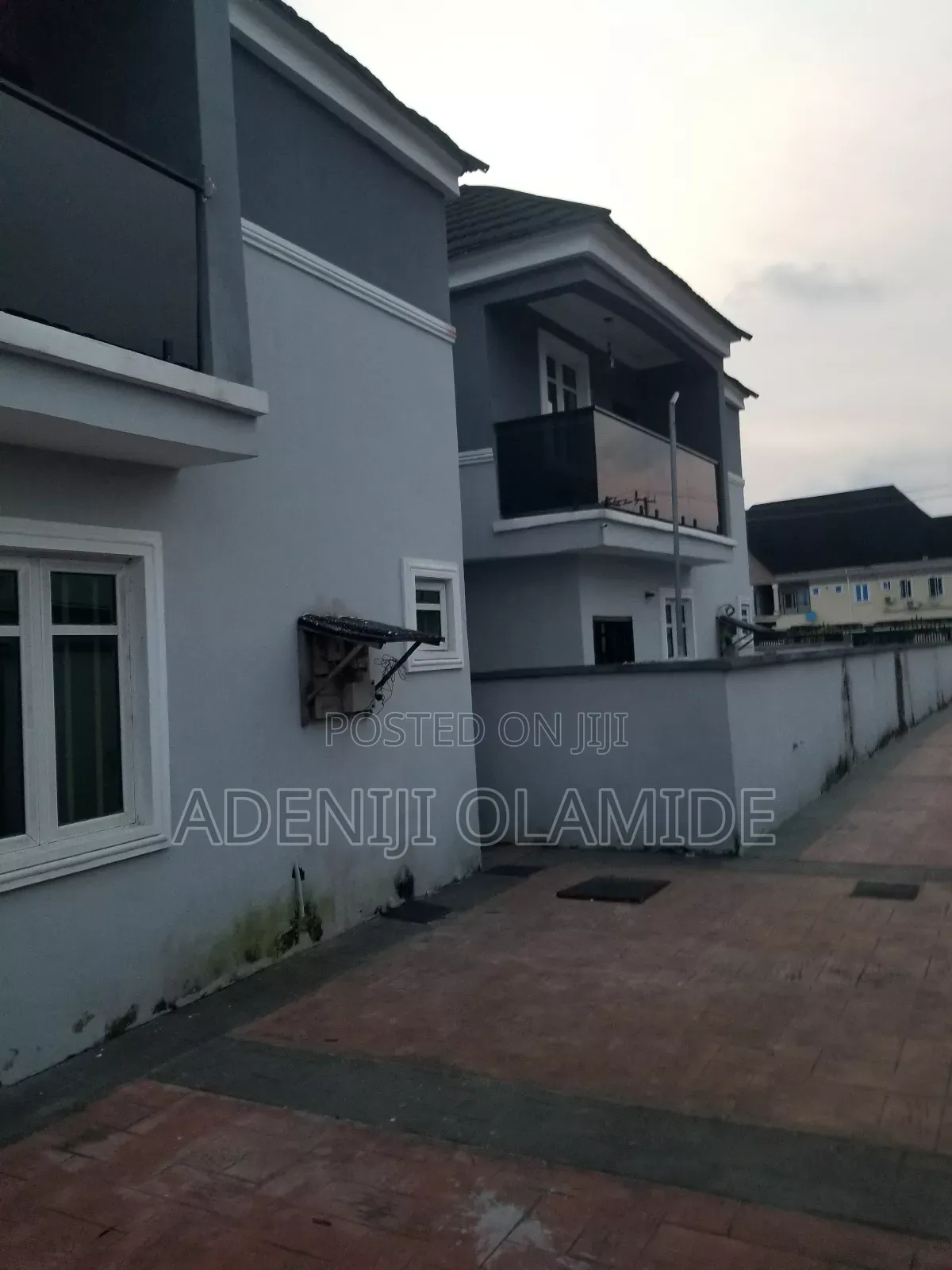 4bdrm Duplex in Aiyeteju for sale in Aiyeteju
