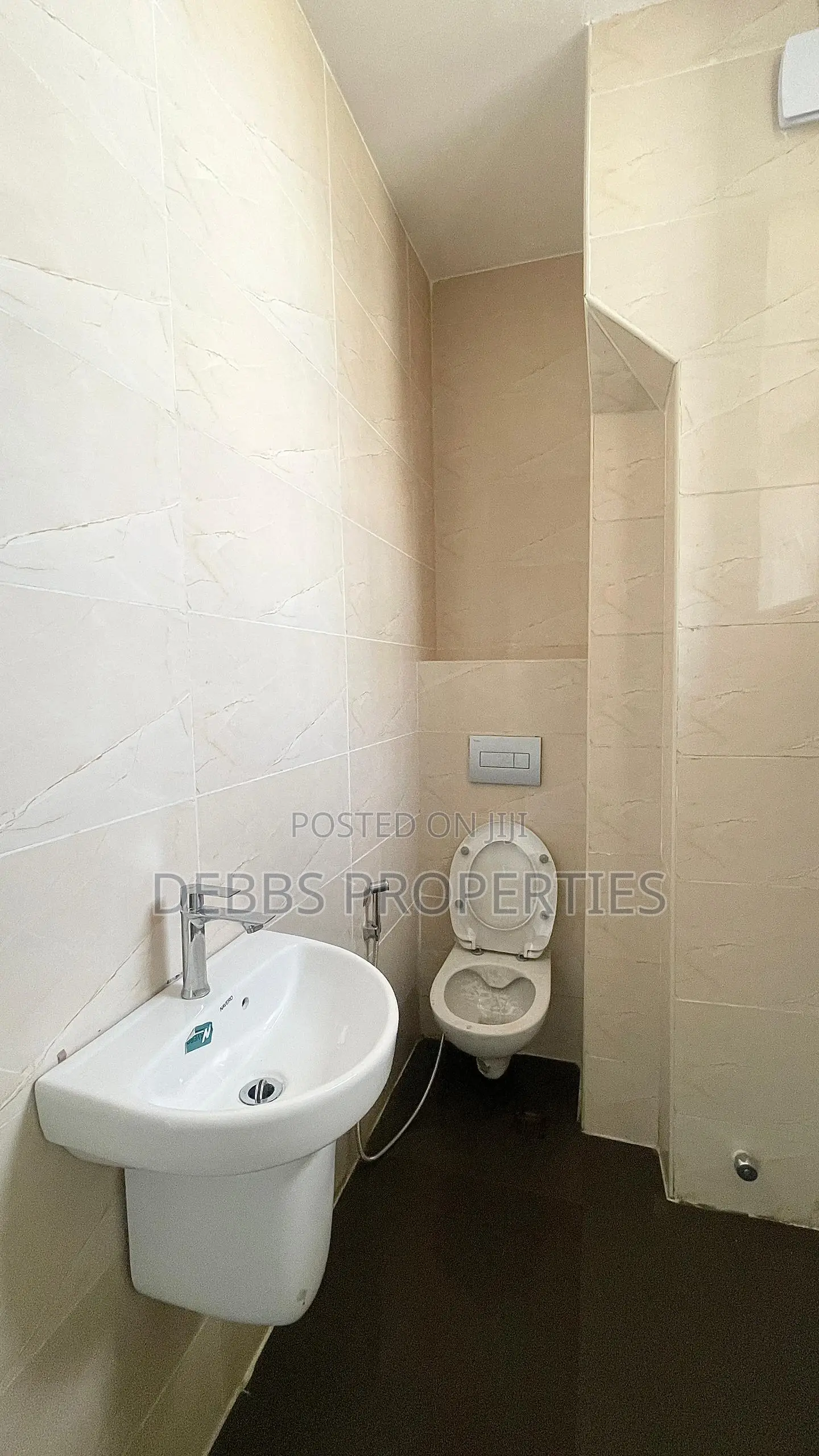 3rd Floor Waterfront, Commercial Space for Lease in Lekki Phase 1