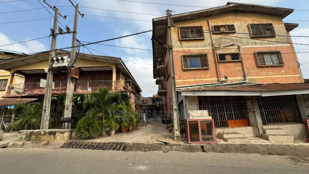 2bdrm Block of Flats in Felele, Ibadan for sale in Ibadan