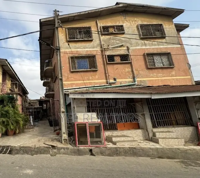 2bdrm Block of Flats in Felele, Ibadan for sale in Ibadan