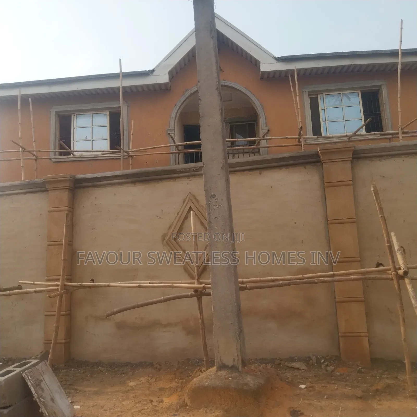 2bdrm Block of Flats in Magboro, Obafemi-Owode for sale in Obafemi-Owode