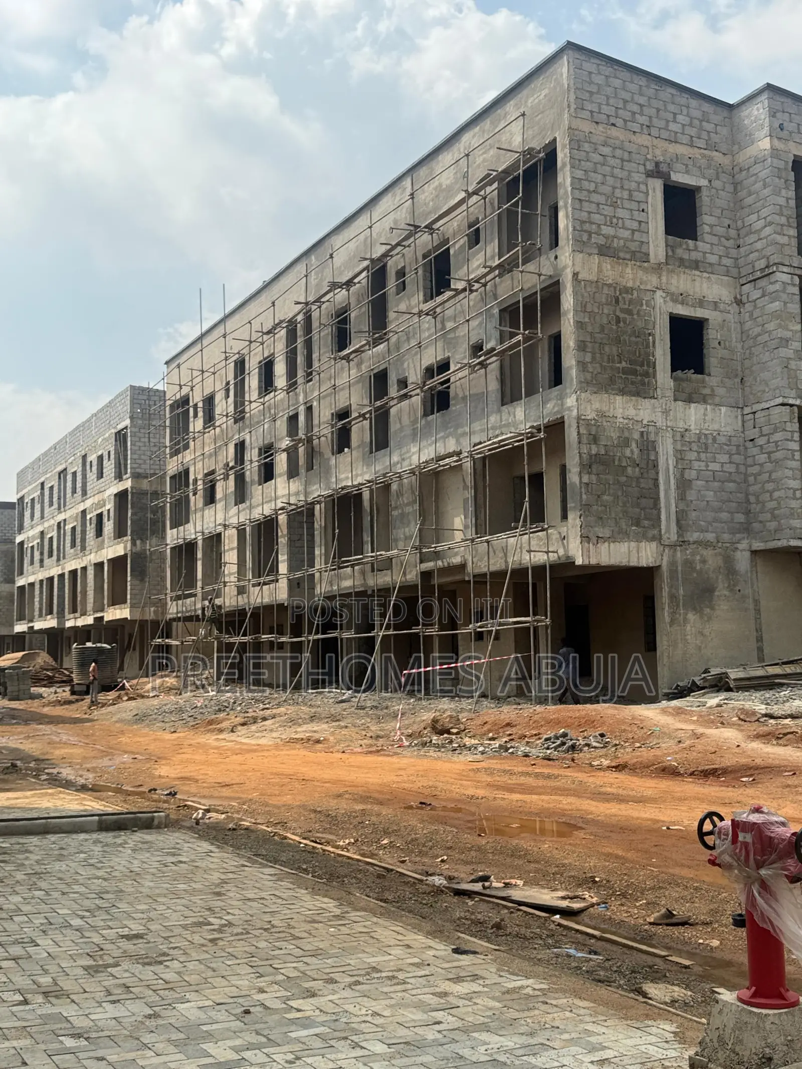 1unit 3 Bedroom Apartment Corner-Piece Top Floor. For Sale in Katampe Extension