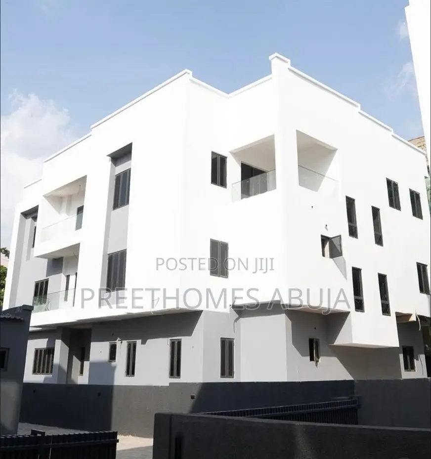 7bdrm Townhouse/Terrace in Asokoro for sale in Asokoro