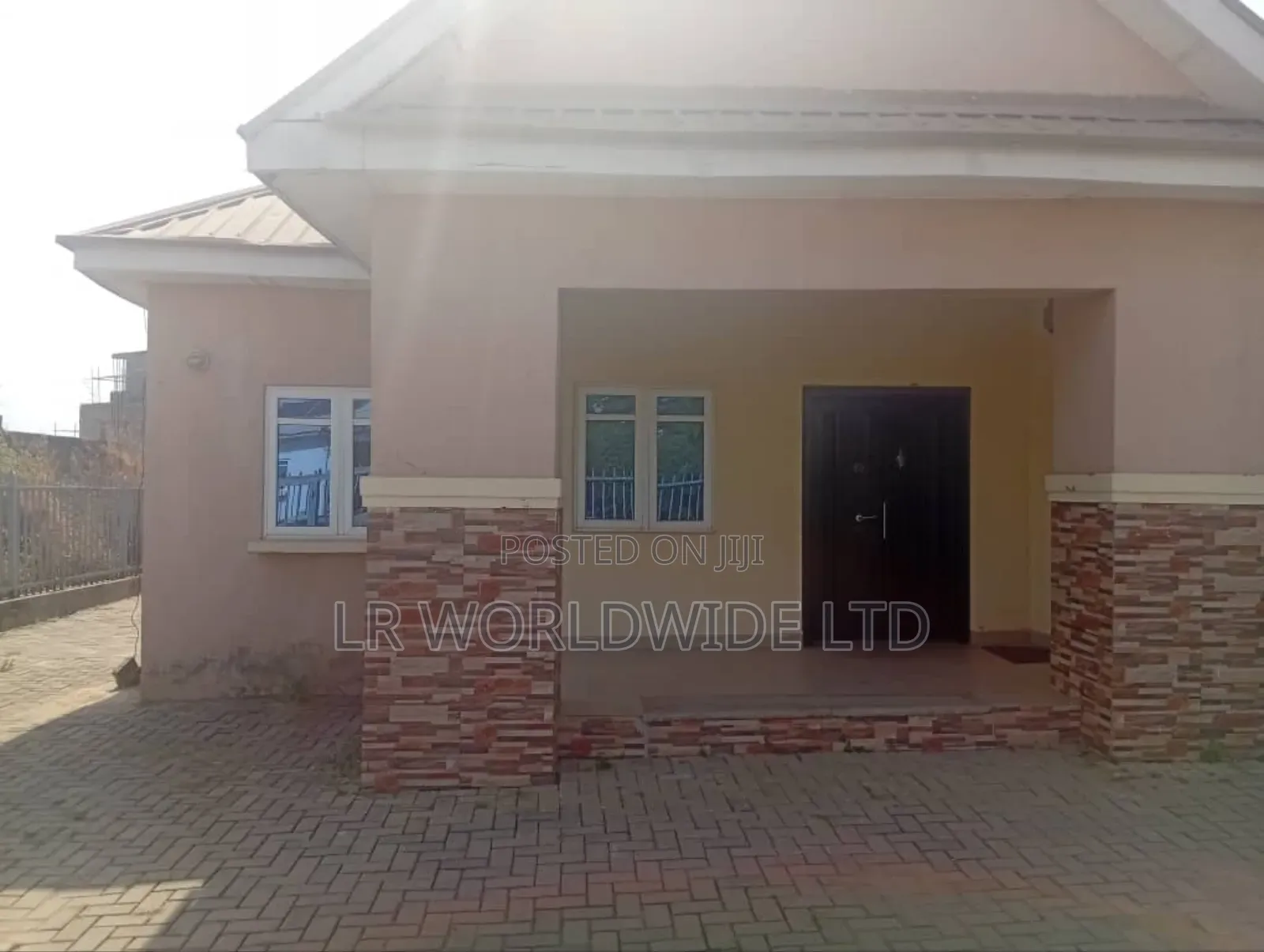 3bdrm Bungalow in Von, Lugbe District for rent in Lugbe District