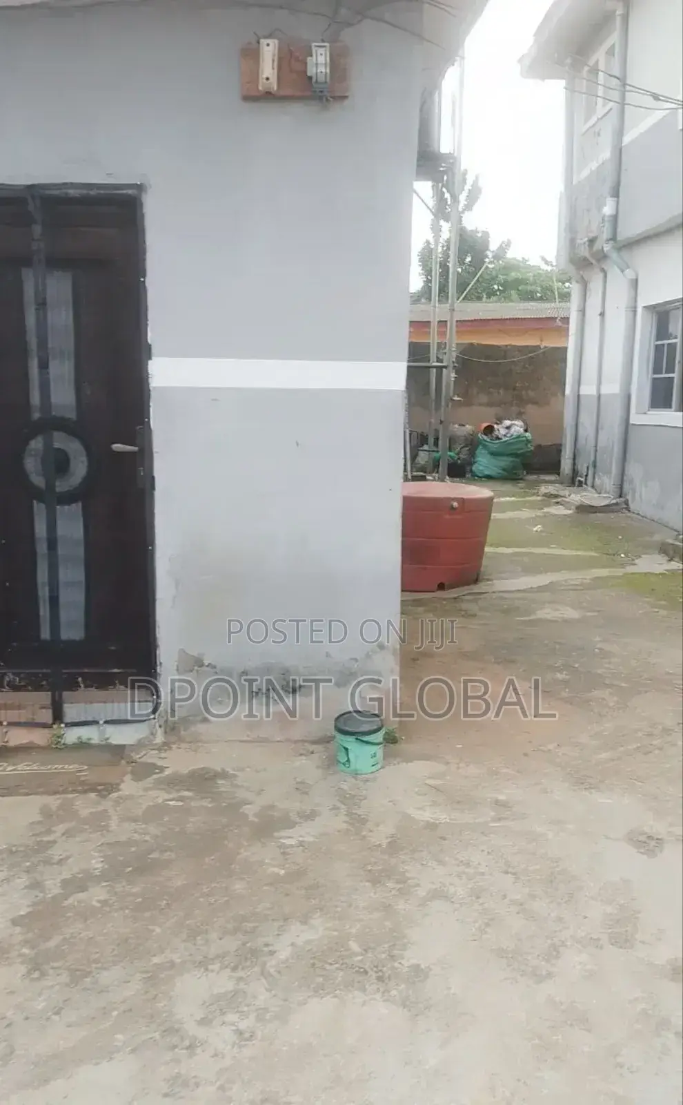 9bdrm Block of Flats in Bada Area, Alimosho for sale in Alimosho