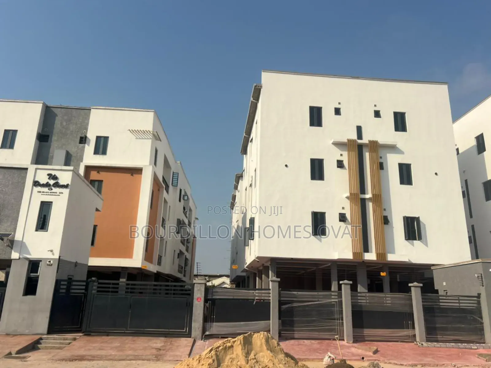 3 Bedrooms Apartments in Ikate