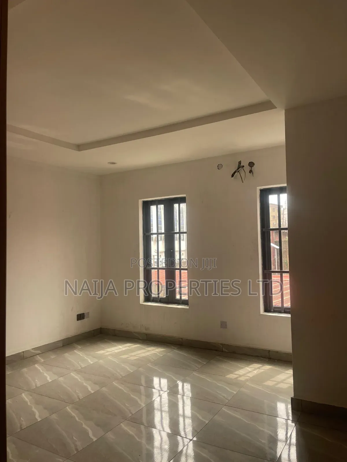4bdrm Townhouse / Terrace in Off Allen Avenue, Ikeja for rent in Ikeja