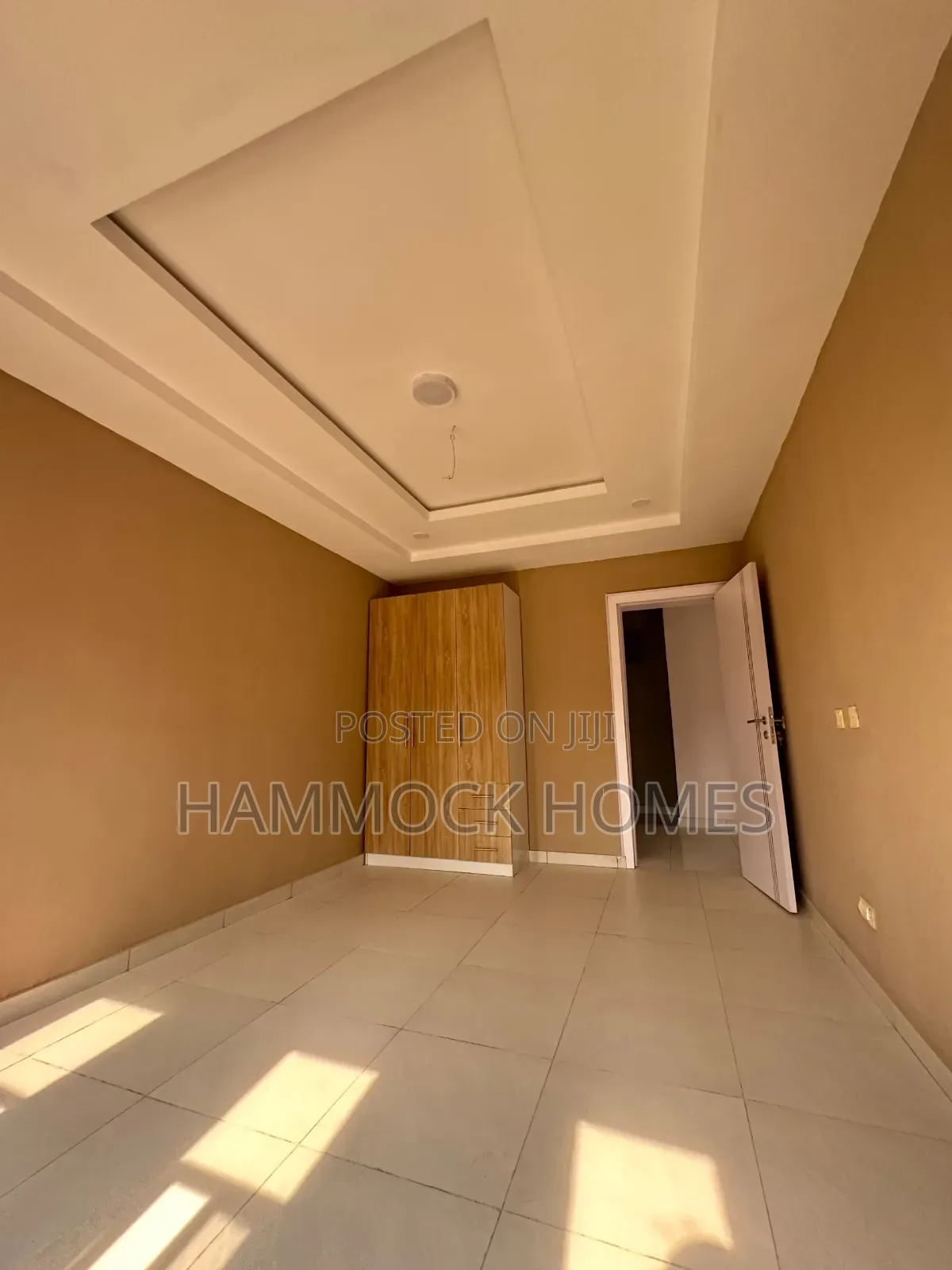 4bdrm Duplex in Jericho Gra for sale in Jericho