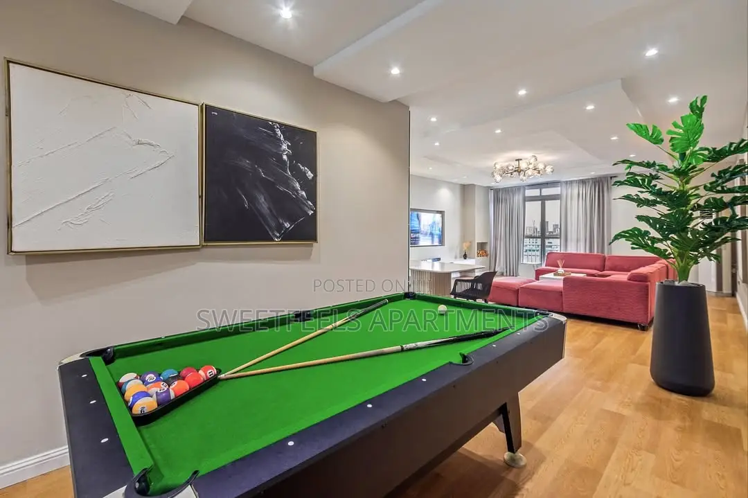Beautiful 3 Bedroom Penthouse in Lekki Phase 1