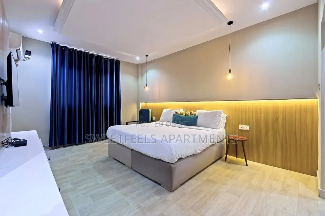 Beautiful 3 Bedroom Penthouse in Lekki Phase 1