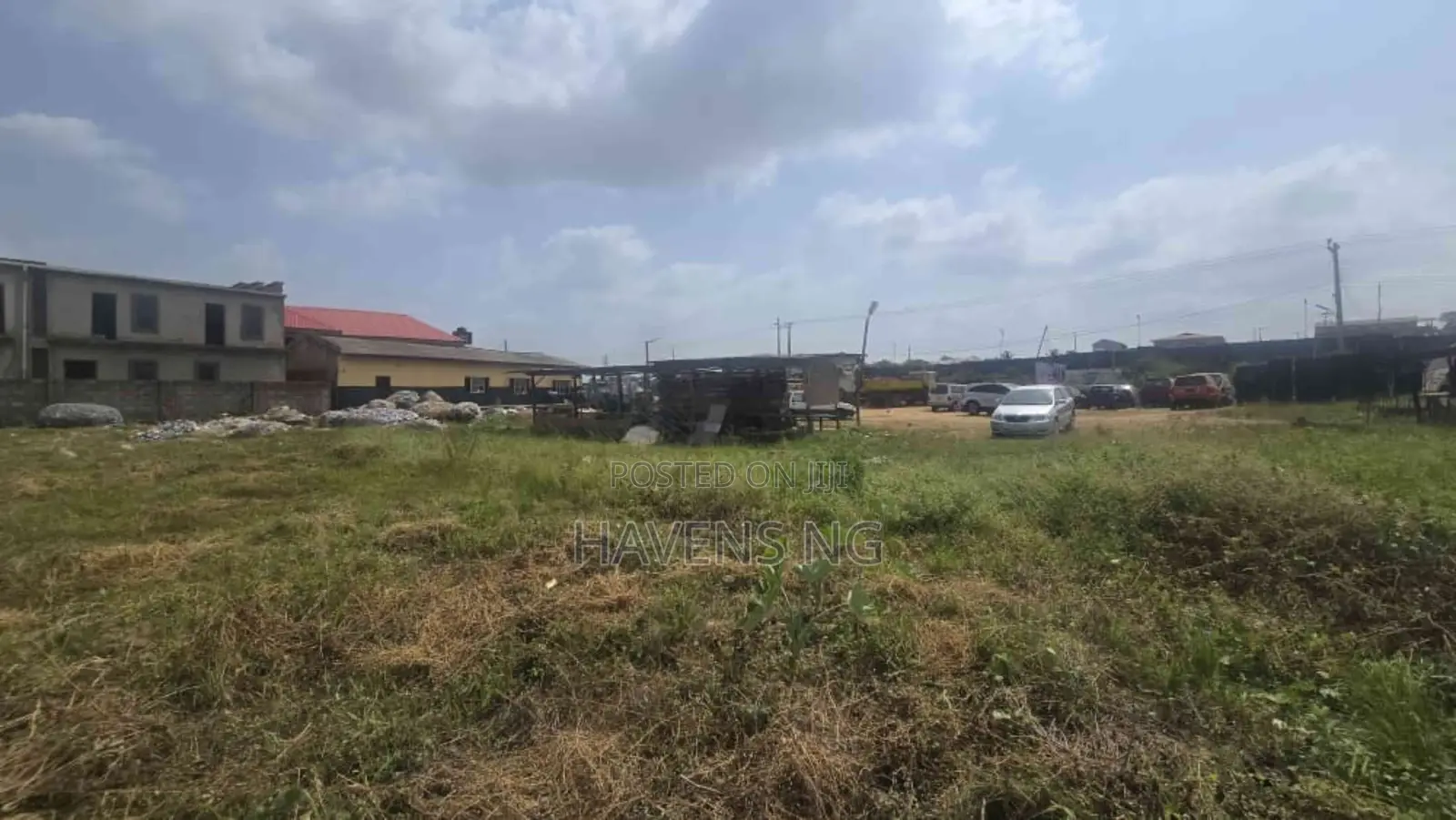 Over 1 Acre of Prime Commercial Property in Alakia