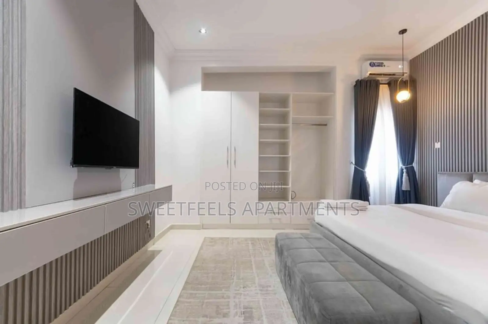 Luxurious And Cozy 3 Bedroom Apartment With Pool And Snooker Board in Lekki Expressway