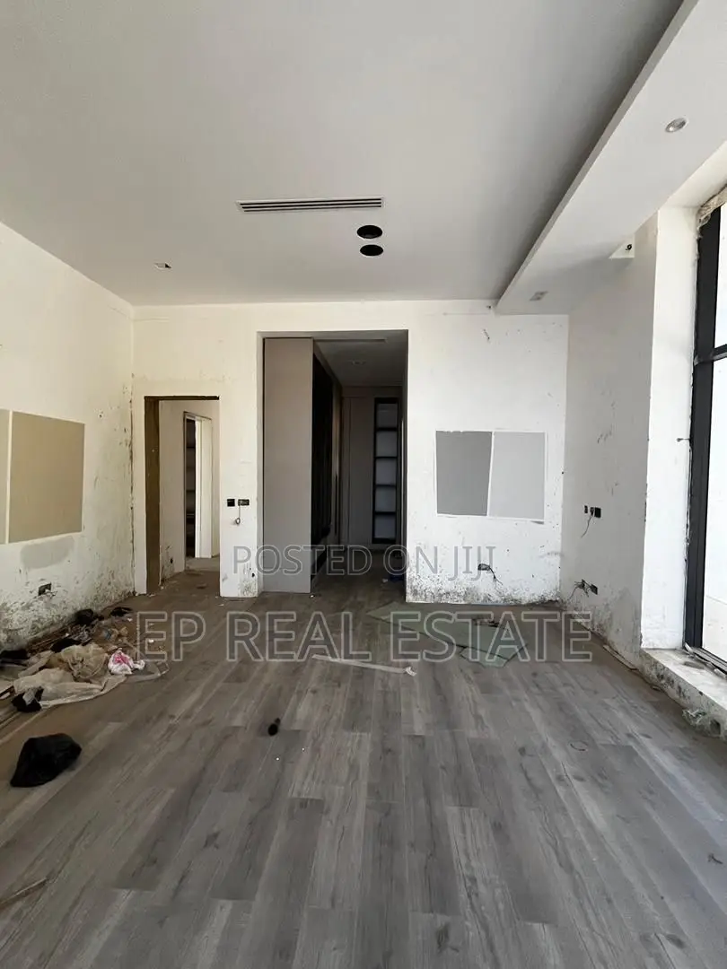 7bdrm Duplex in Katampe Extension for sale in Katampe Extension