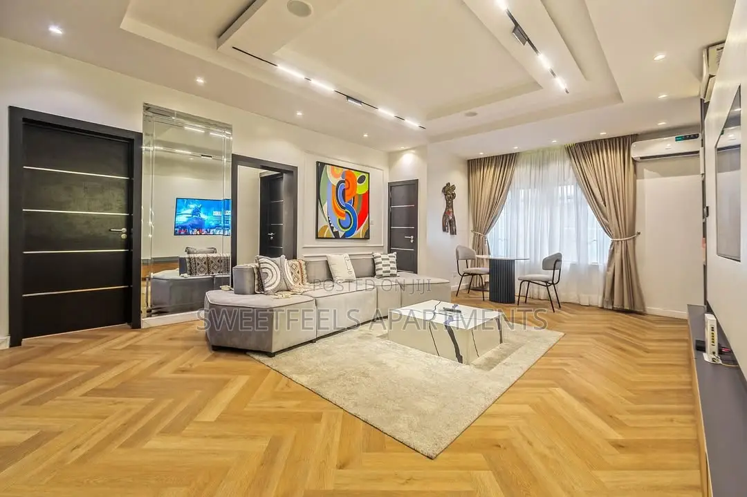 Luxurious 2 Bedroom Apartment With Swimming Pool and Ps5 in Lekki Phase 1