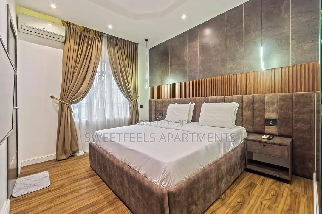 Luxurious 2 Bedroom Apartment With Swimming Pool and Ps5 in Lekki Phase 1