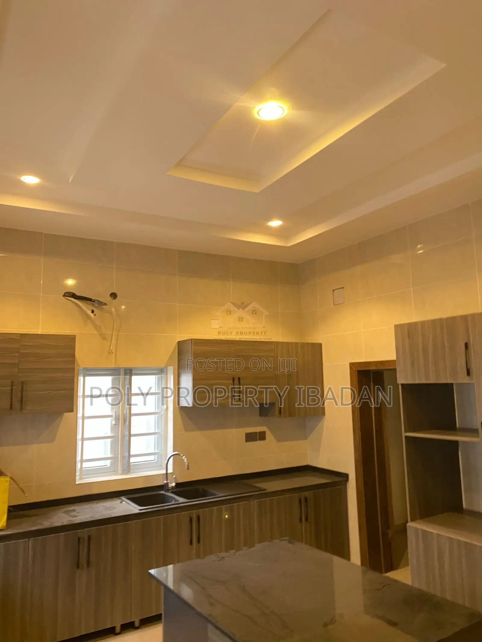 4bdrm Duplex in Engr Lere Bashorun, Ibadan for sale in Ibadan