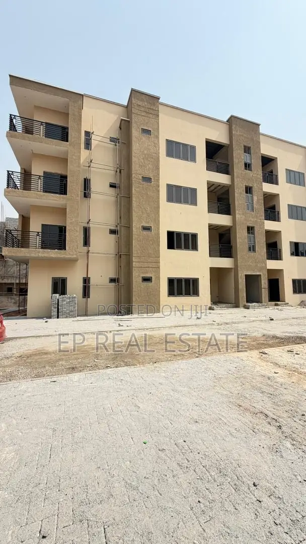 3bdrm Apartment in Apo Resettlement for sale in Apo Resettlement