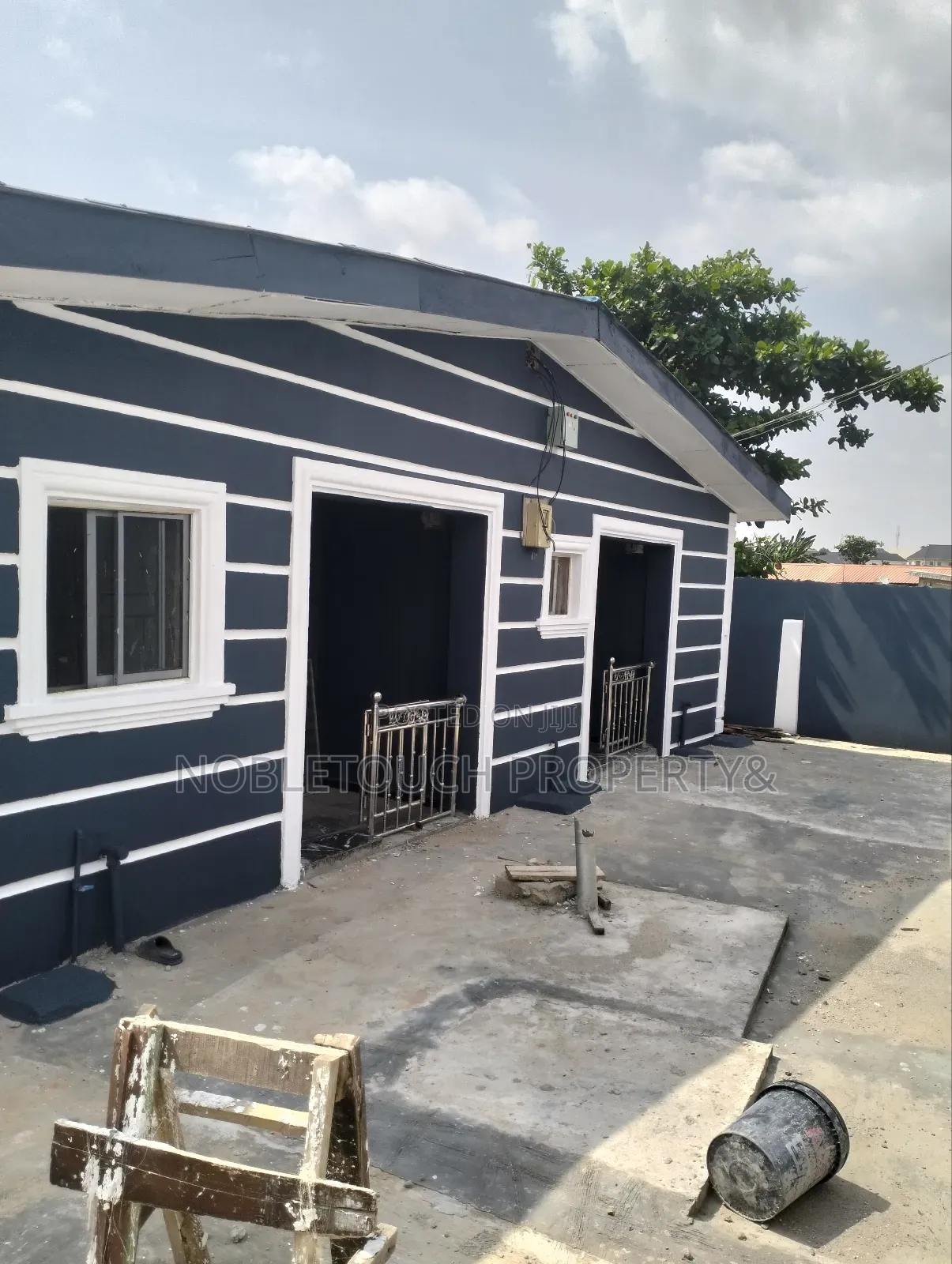 1bdrm Bungalow in Ikotun Igando Lagos for sale in Igando / Ikotun/Igando