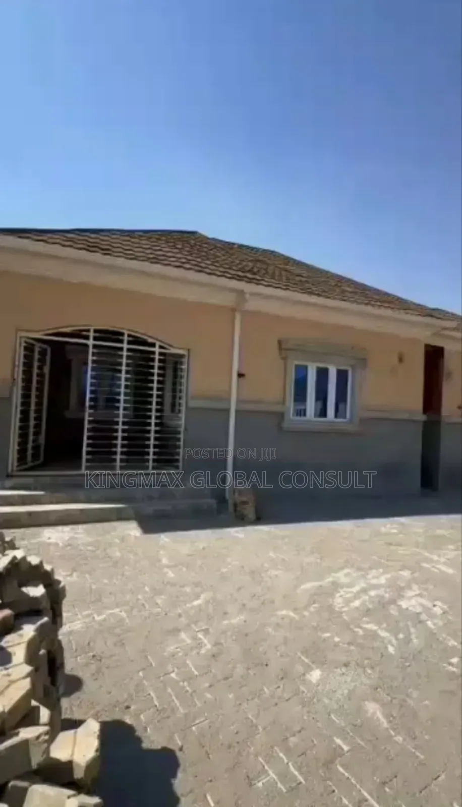 3bdrm Bungalow in Apo Primary Abuja for sale in Apo District