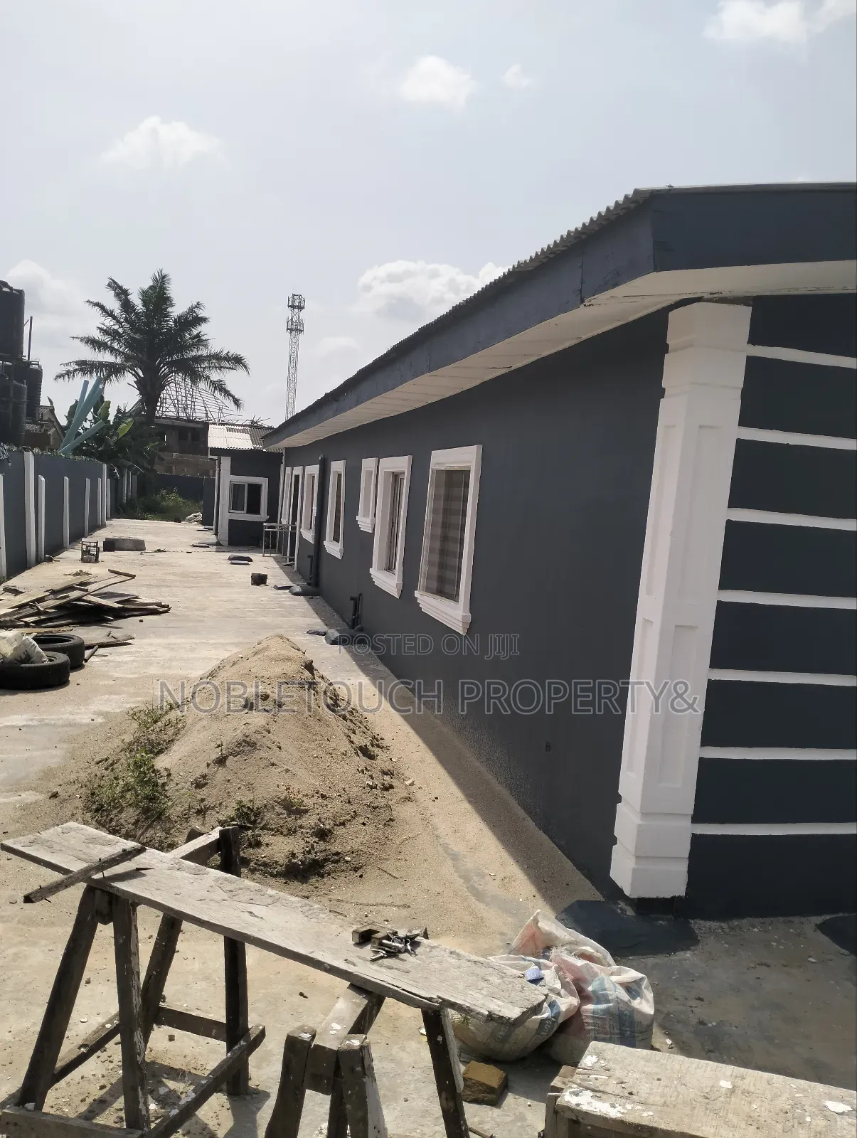 1bdrm Bungalow in Ikotun Igando Lagos for sale in Igando / Ikotun/Igando