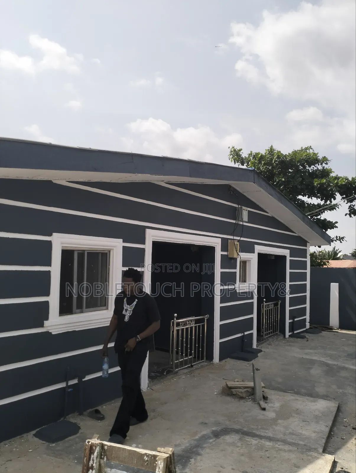 1bdrm Bungalow in Ikotun Igando Lagos for sale in Igando / Ikotun/Igando
