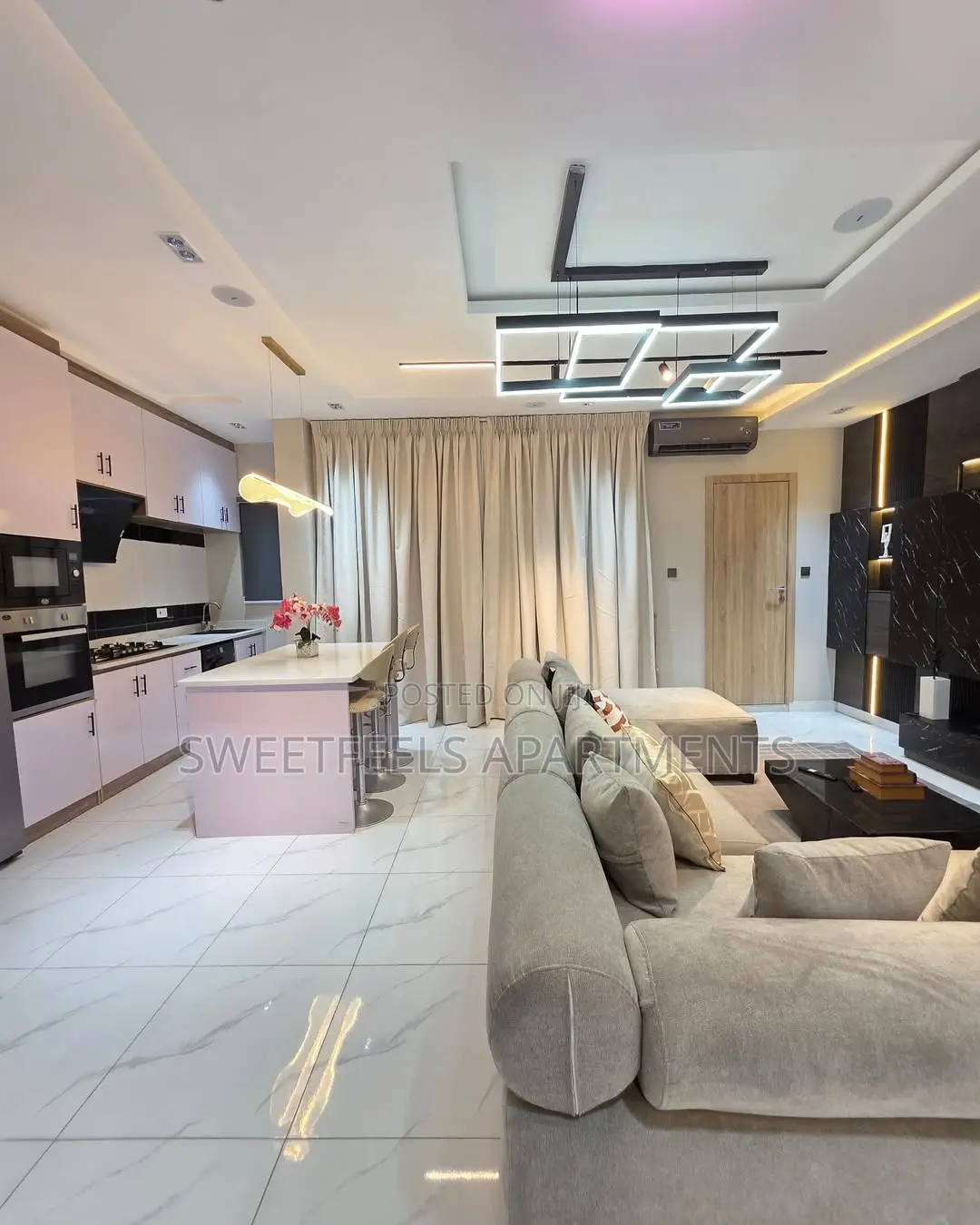 El Hogar Luxurious 2 Bedroom Apartment With Swimming Pool in Ikate