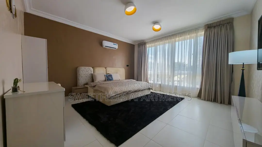 Grey Luxe 1 Bedroom Apartment With Swimming Pool in Ikoyi S.W