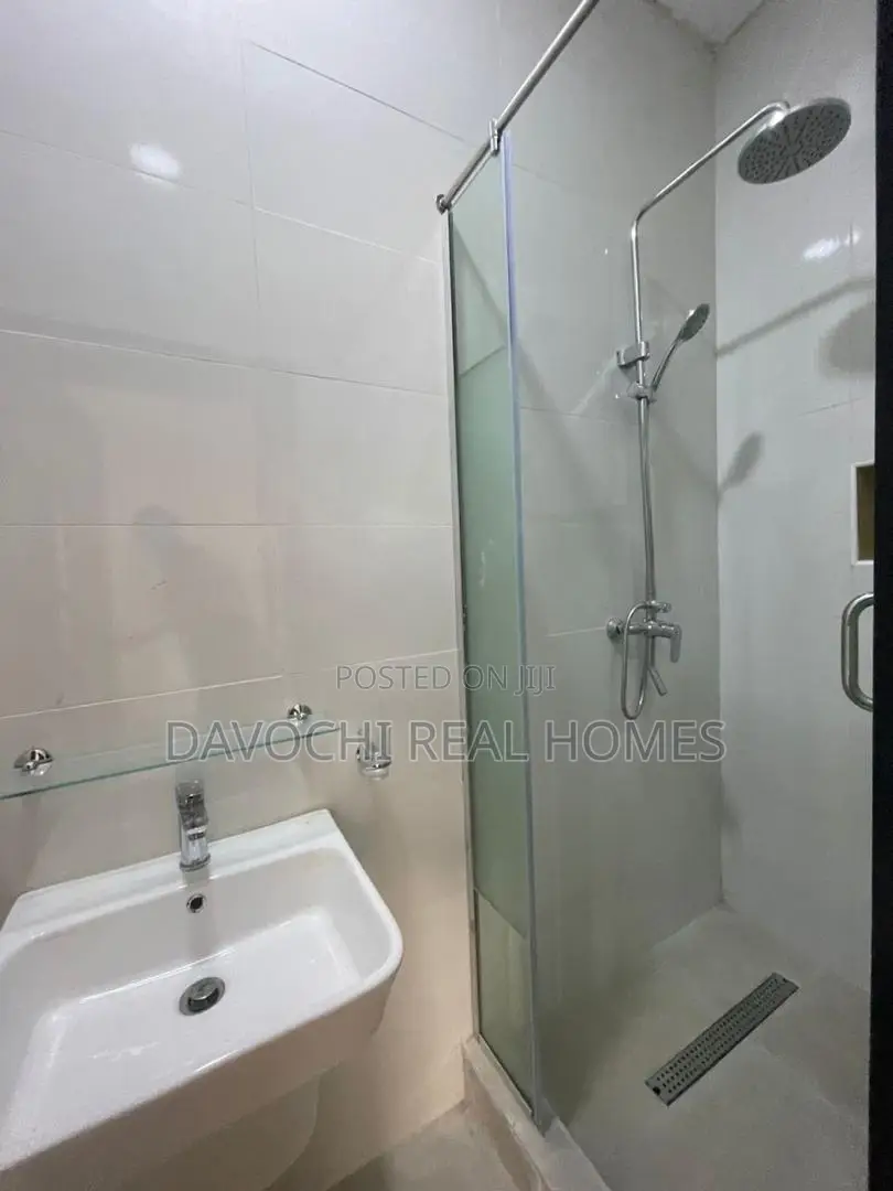 4bdrm Duplex in Ikate for rent in Ikate