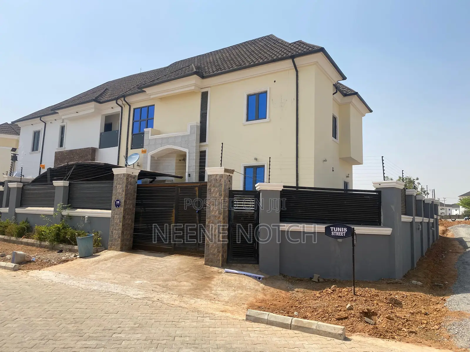 New Built 4 Bedroom Duplex With Bq in Galadimawa