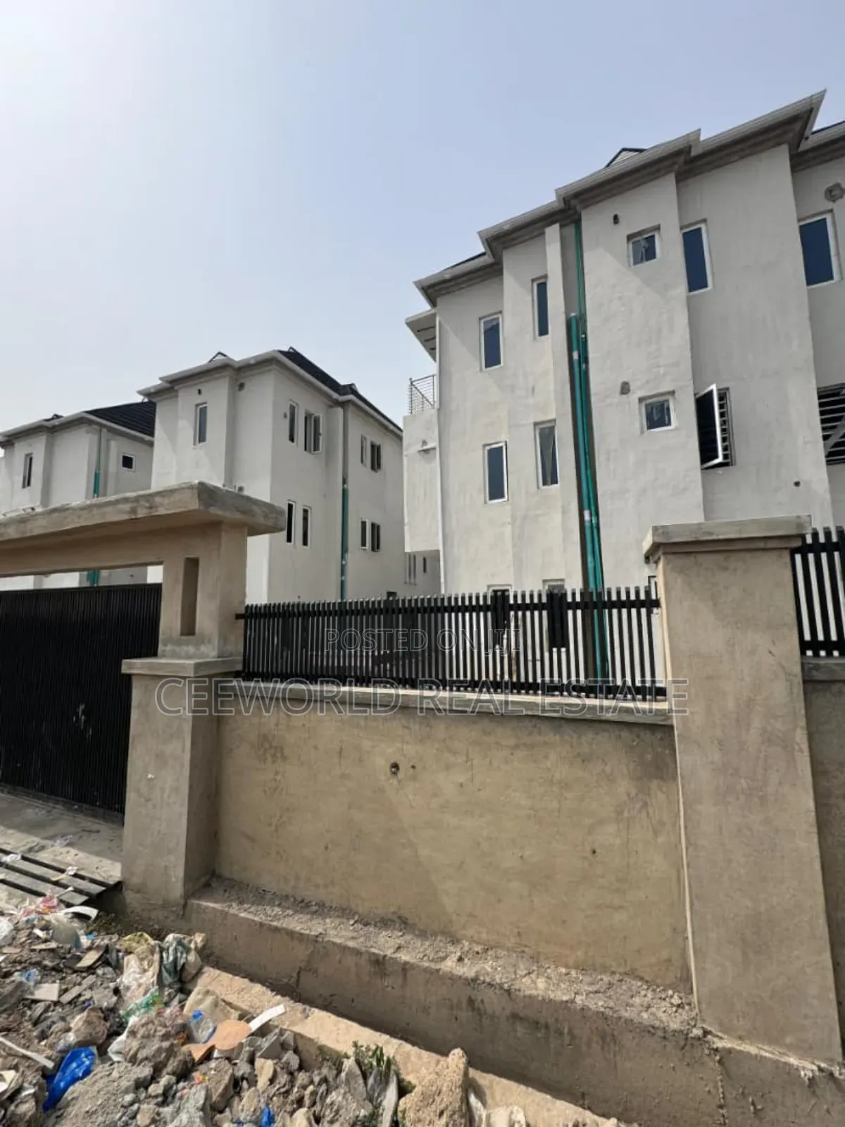 1bdrm Apartment in Atoyebi Court, Basorun for rent in Basorun