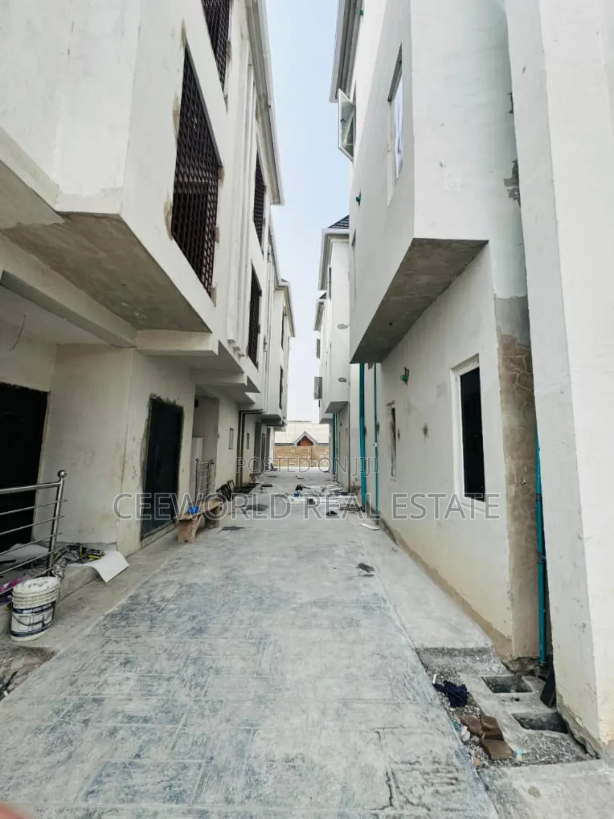 1bdrm Apartment in Atoyebi Court, Basorun for rent in Basorun