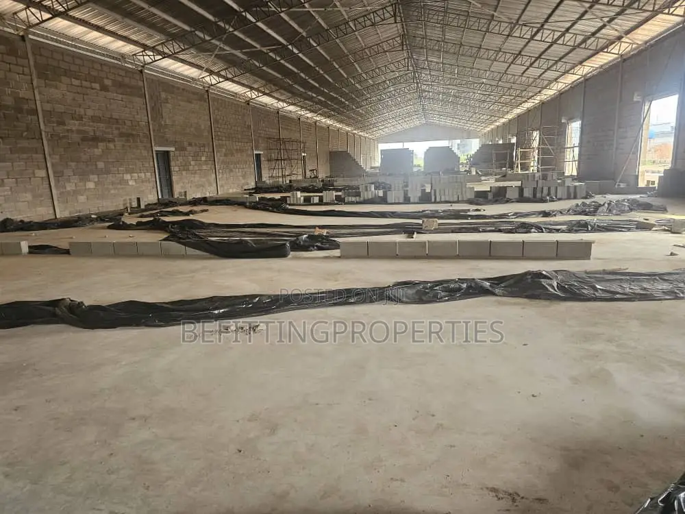 Well-Positioned 2,378 SQM Open-Floor Office Space Warehouse in Ikeja