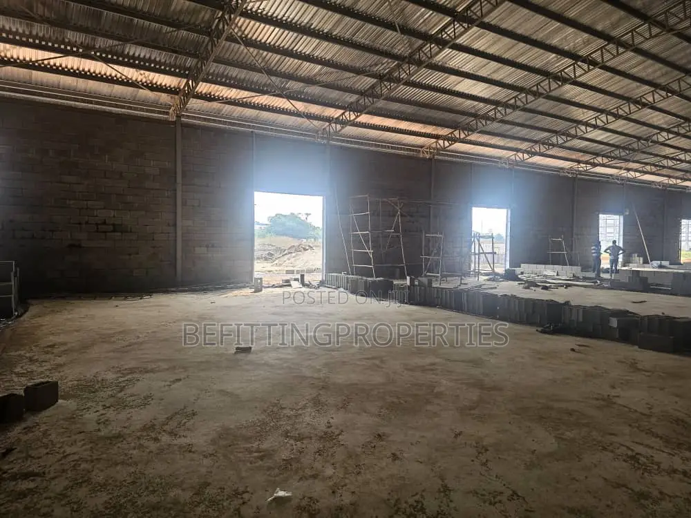 Well-Positioned 2,378 SQM Open-Floor Office Space Warehouse in Ikeja