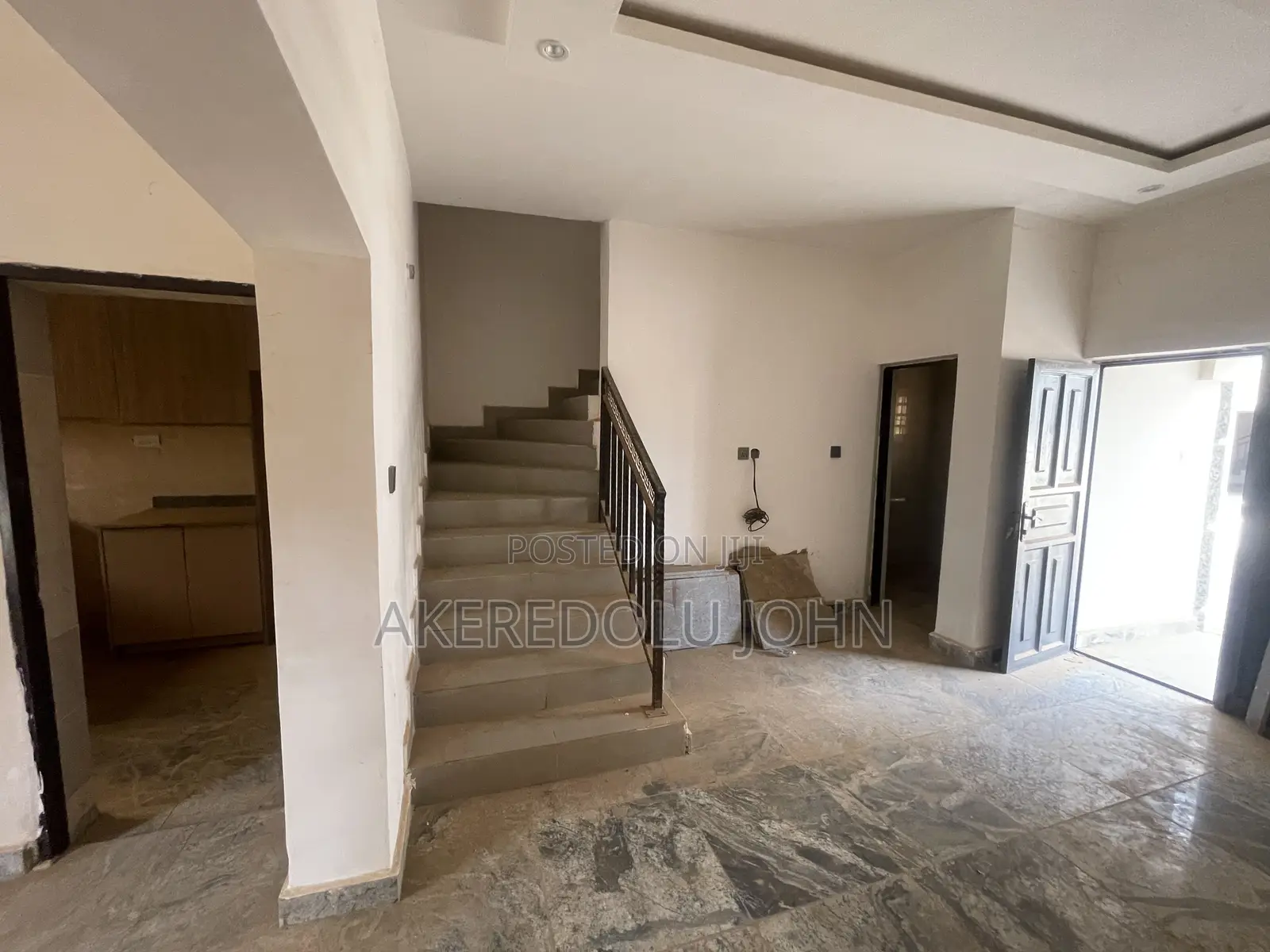 2bdrm Townhouse/Terrace in Apo Resettlement for sale in Apo Resettlement