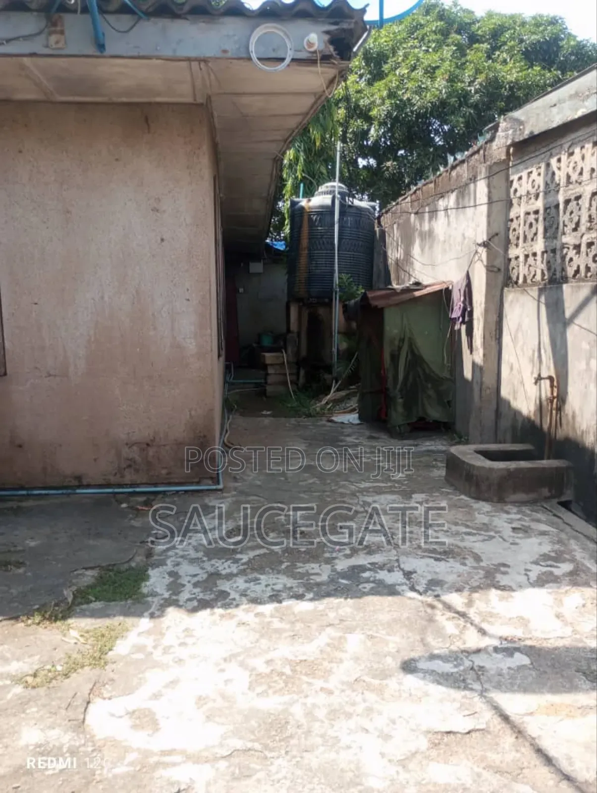 2bdrm Bungalow in Prototype Estate, Satellite Town for sale in Satellite Town
