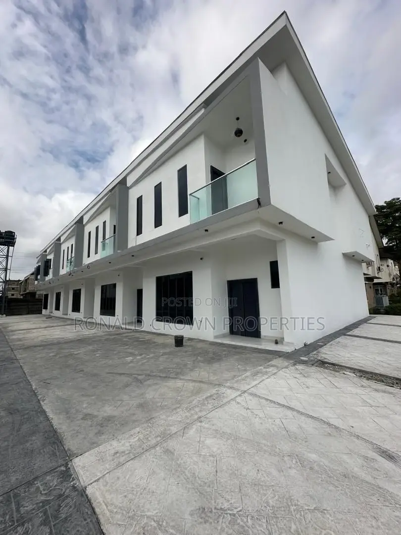 4bdrm Duplex in Abraham Adesanya Estate for sale in Abraham Adesanya Estate