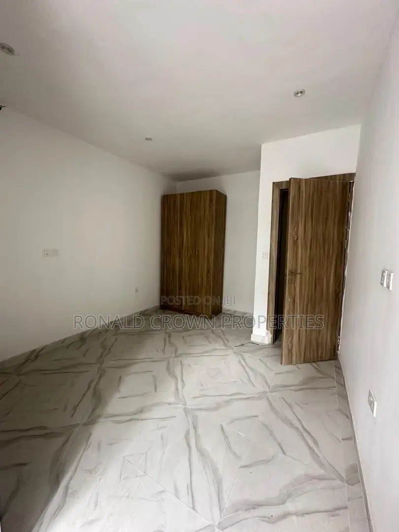 4bdrm Duplex in Abraham Adesanya Estate for sale in Abraham Adesanya Estate