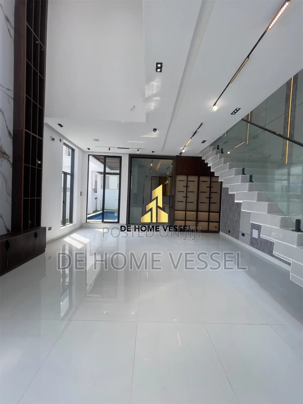 5bdrm Duplex in Lekki for sale in Lekki