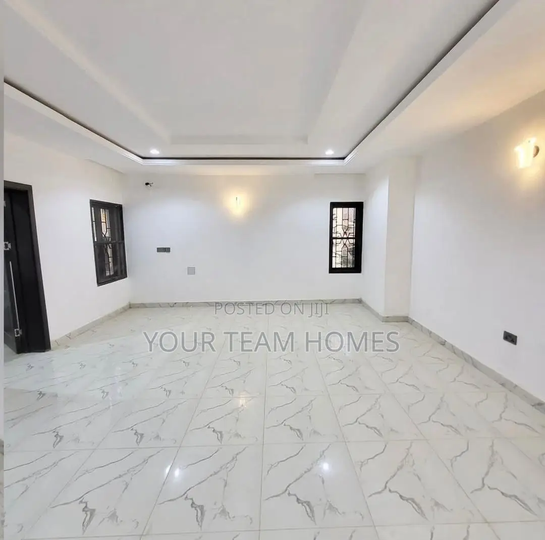 4bdrm Townhouse/Terrace in Guzape for sale in Guzape District