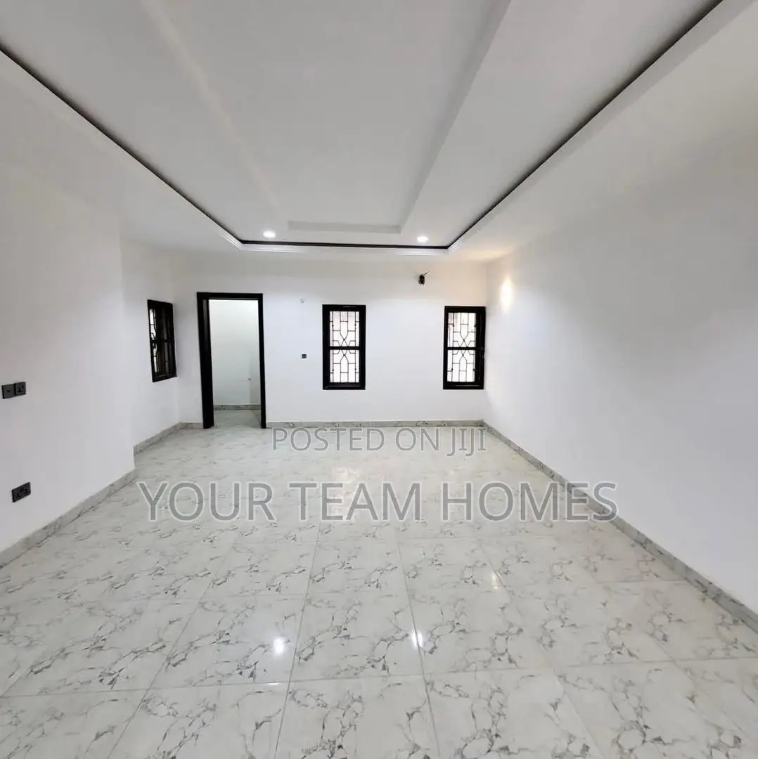 4bdrm Townhouse/Terrace in Guzape for sale in Guzape District