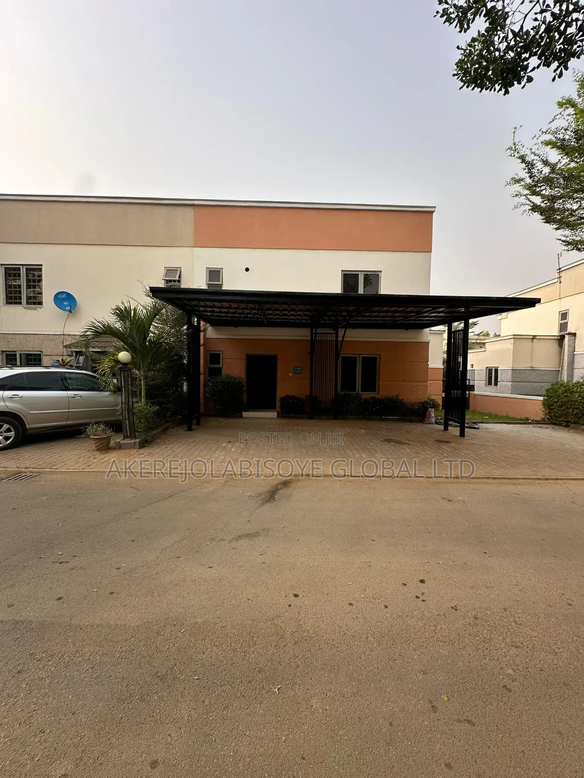 4bdrm Duplex in In An Estate for rent in Life Camp