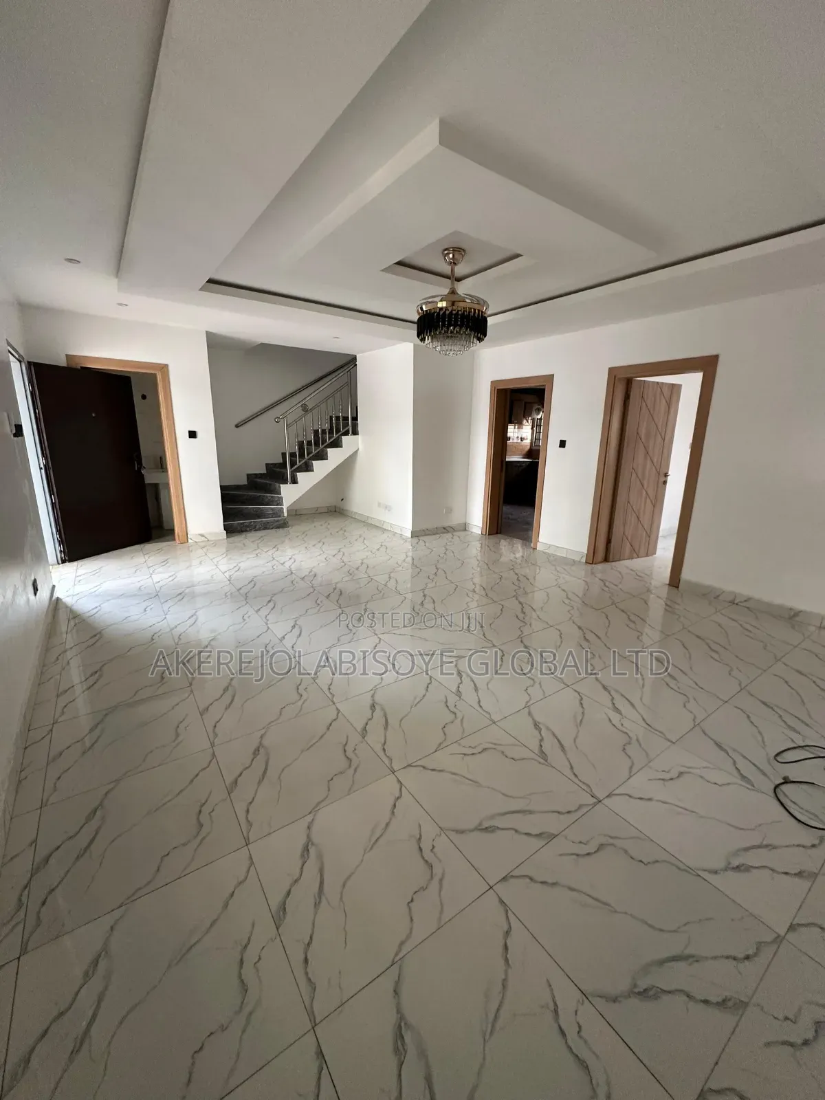 4bdrm Duplex in In An Estate for rent in Life Camp