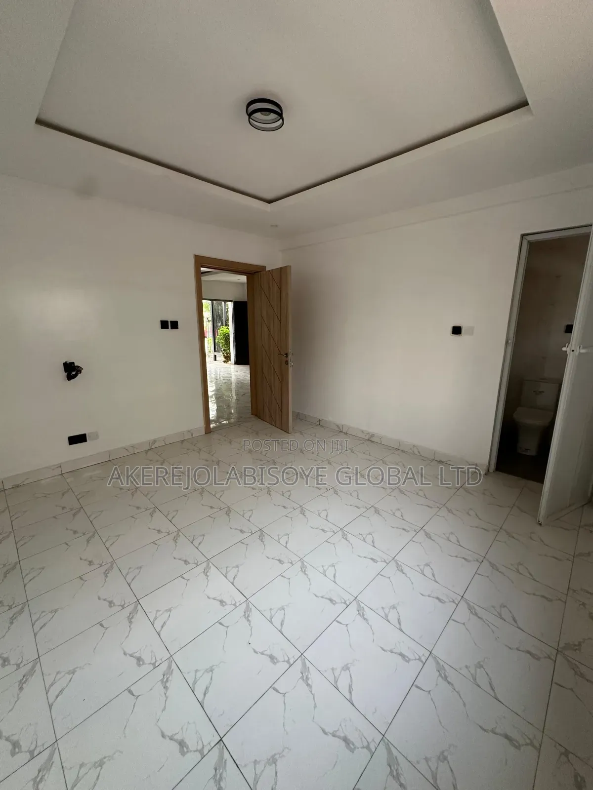 4bdrm Duplex in In An Estate for rent in Life Camp