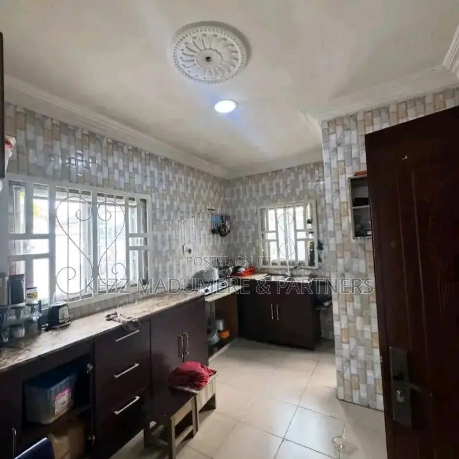 3bdrm Bungalow in Rumuekini Port for sale in Port-Harcourt