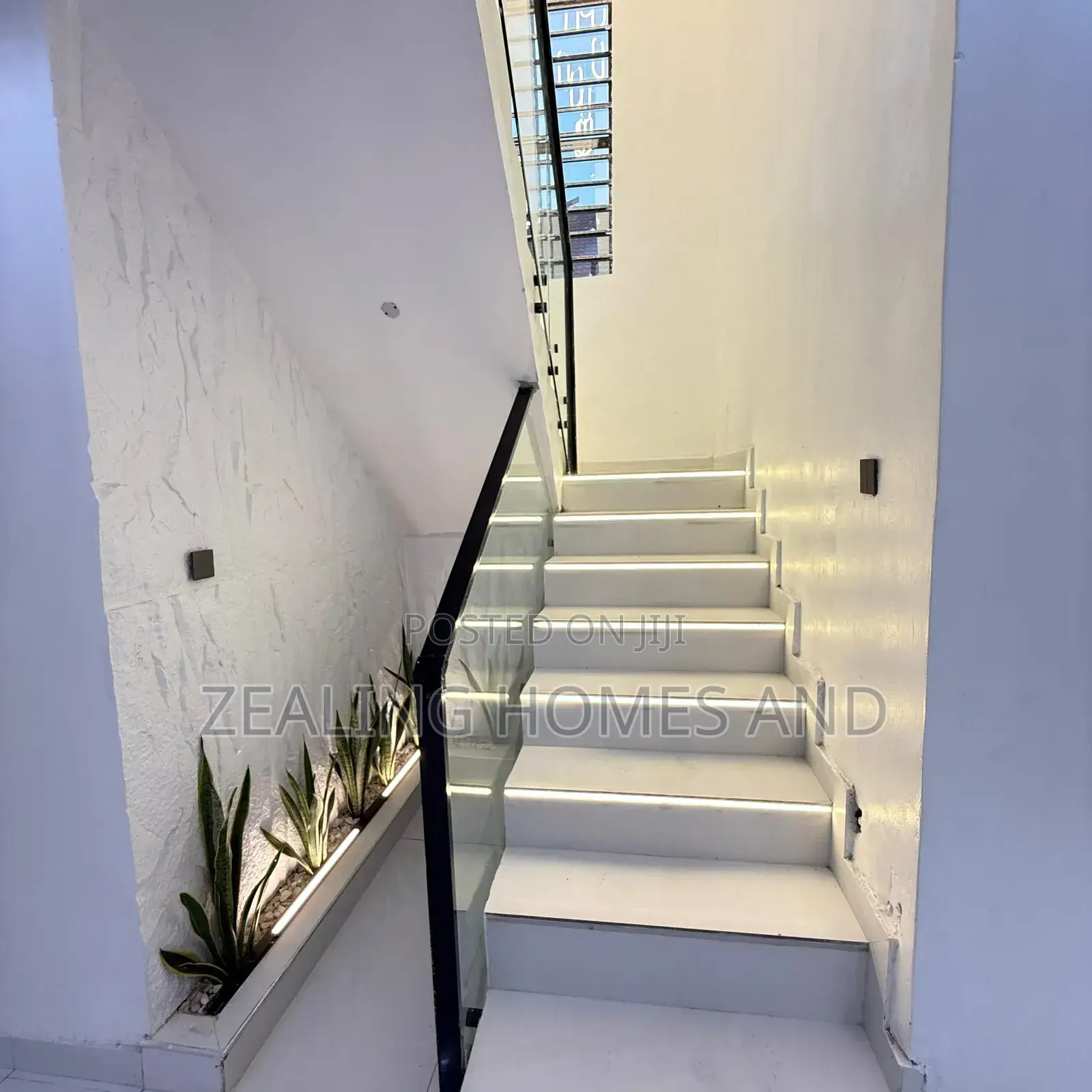 4bdrm Duplex in Crown Estate, for sale in Sangotedo