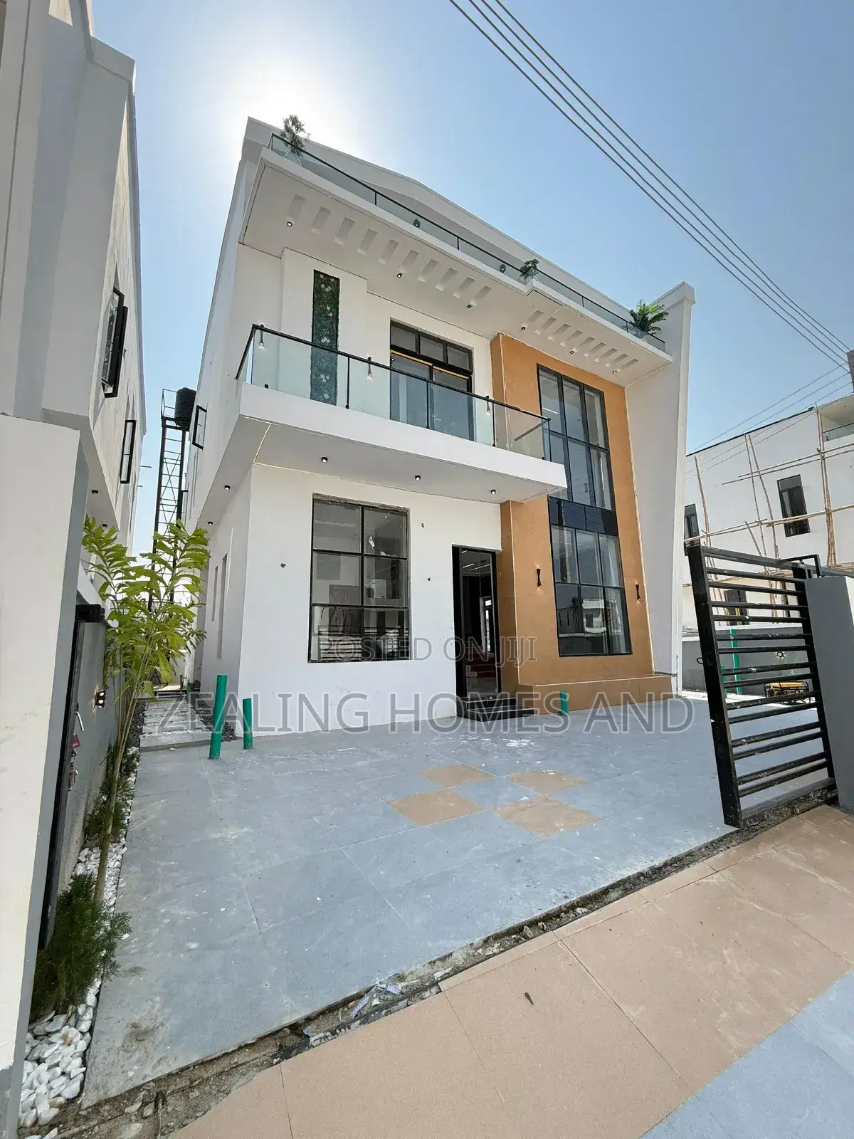 4bdrm Duplex in Ajah ,Lekki Lagos for sale in Ajah