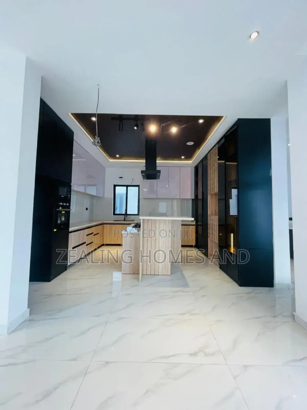 Furnished 5bdrm Duplex in Orchid Estate Lekki for sale in Lekki