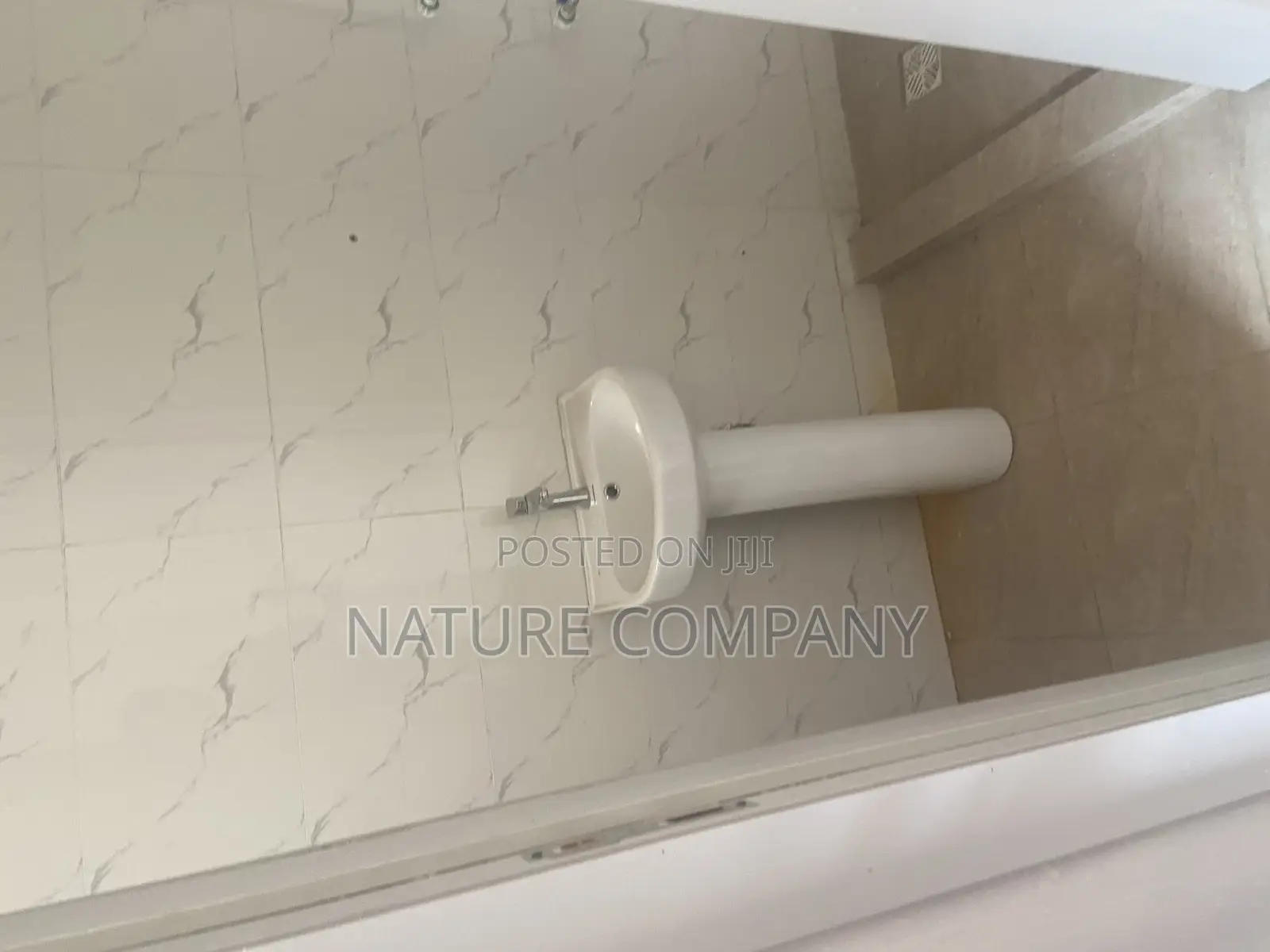 2bdrm Duplex in Omole Phase 2 for sale in Omole Phase 2