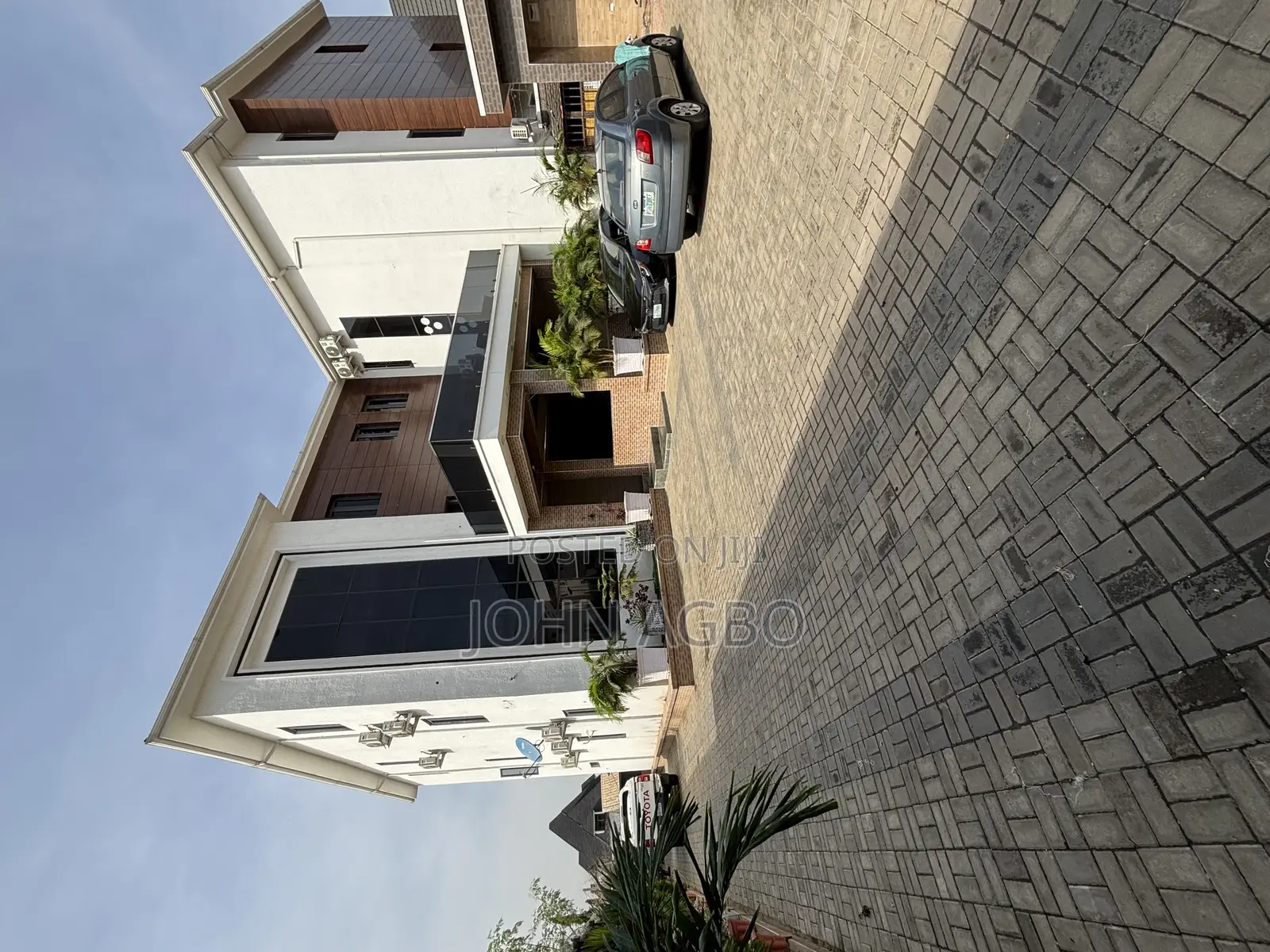 Furnished 6bdrm Apartment in Bunkoro for sale in Bunkoro