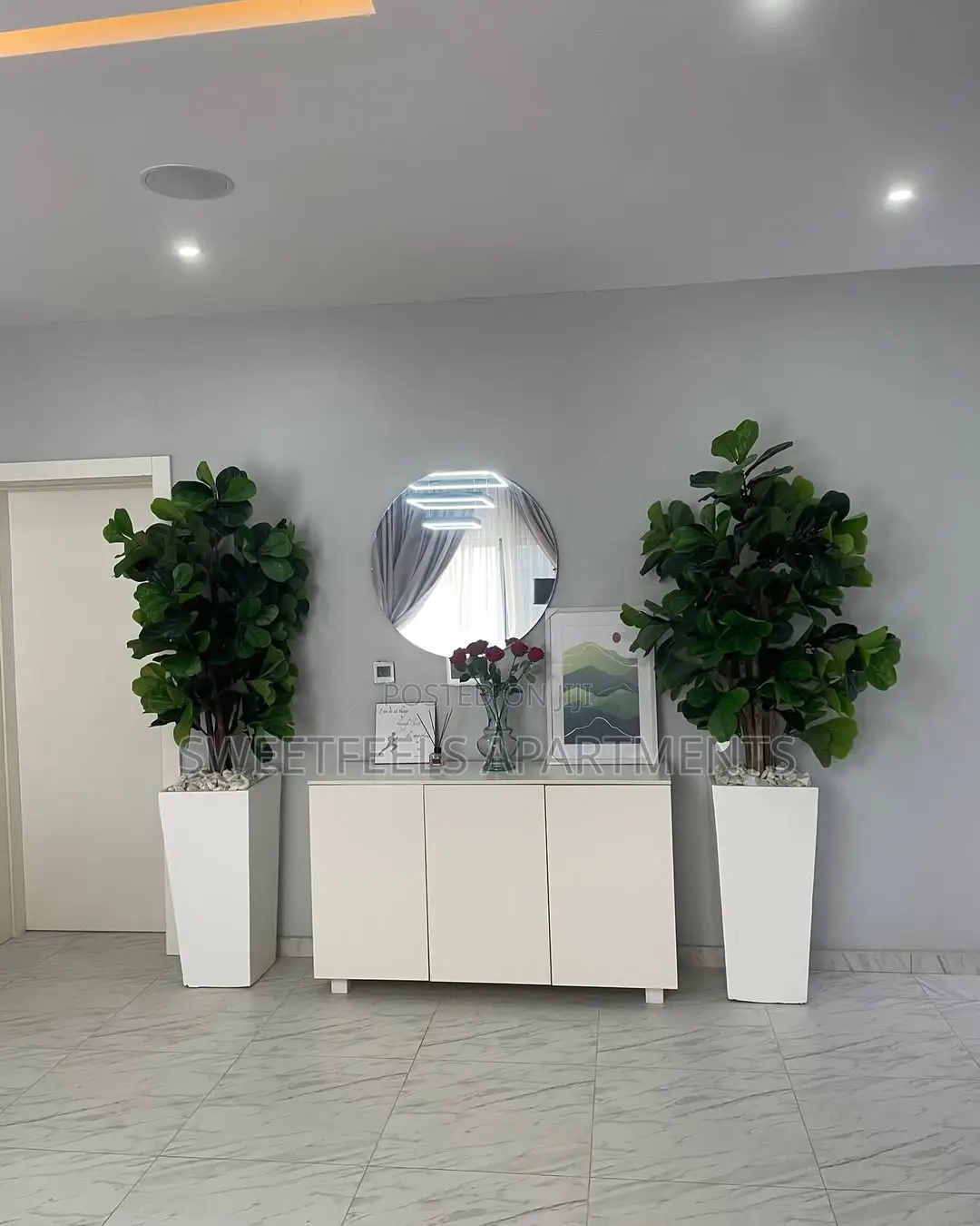 Rose Velvet 3 Bedroom With Swimming Pool And A Balcony in Ado / Ajah